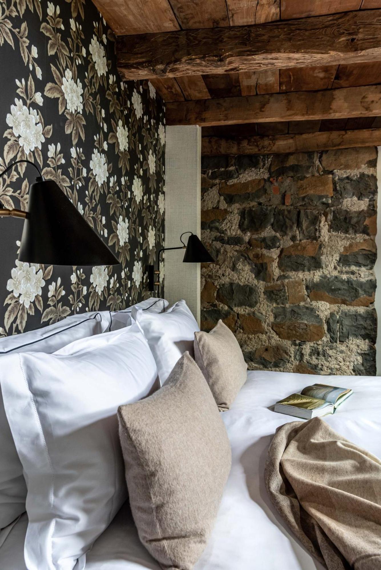 Maison De La Bonne Vie Therondels 部屋 写真